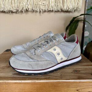 Saucony  Jazz Low Pro Sneakers Running Shoes Gray Burgundy  S1866-286 Size 8.5